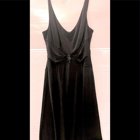 NWT Spencer Jeremy Stretch Black Long Classic Dress w/ Beaded detail size 4 - Picture 1 of 10